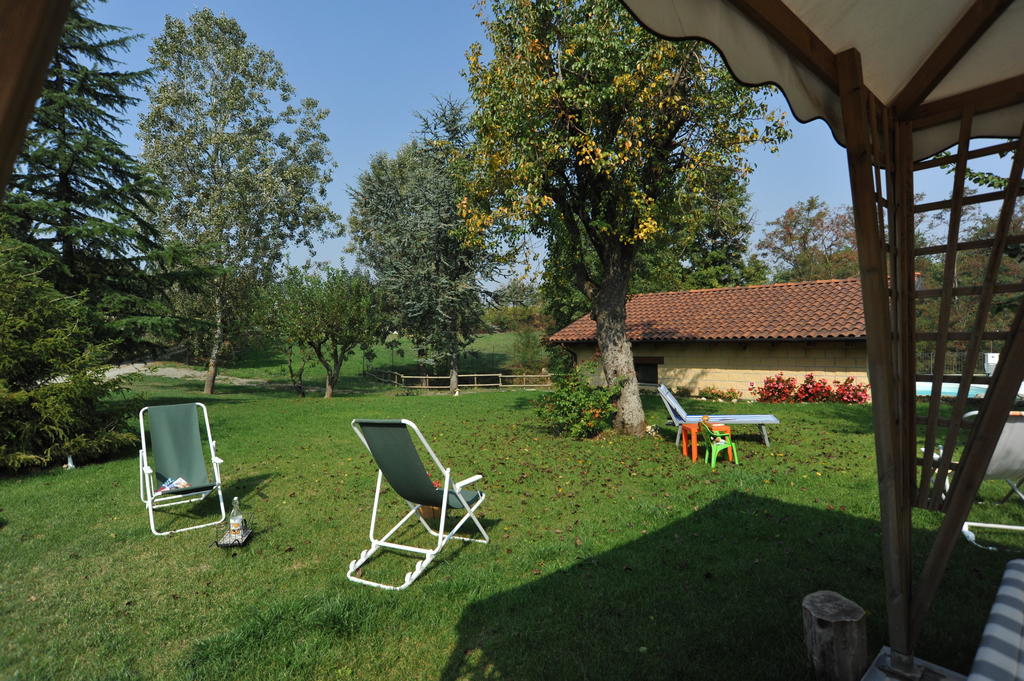 Cascina Rosa Camilla Bed & Breakfast Carpeneto Bagian luar foto