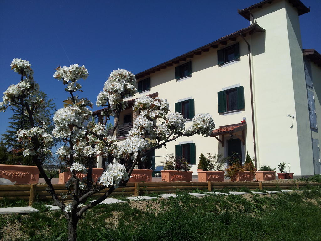 Cascina Rosa Camilla Bed & Breakfast Carpeneto Bagian luar foto