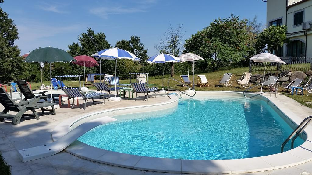 Cascina Rosa Camilla Bed & Breakfast Carpeneto Bagian luar foto