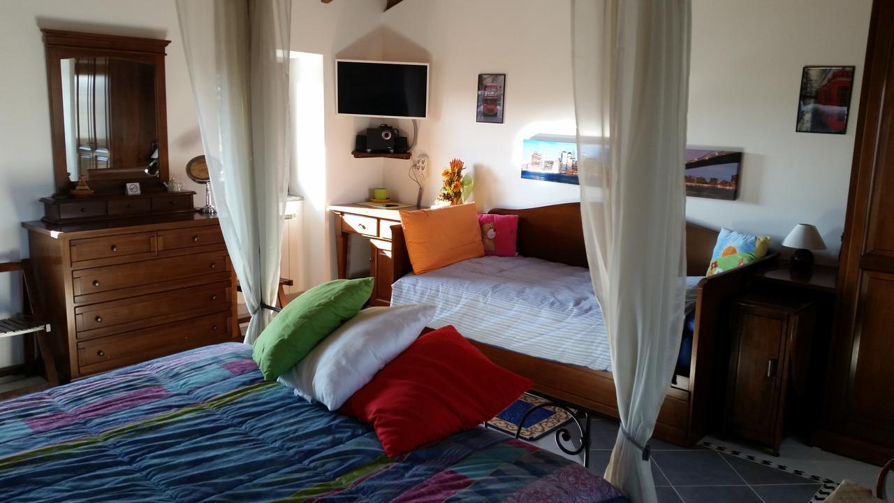 Cascina Rosa Camilla Bed & Breakfast Carpeneto Bagian luar foto